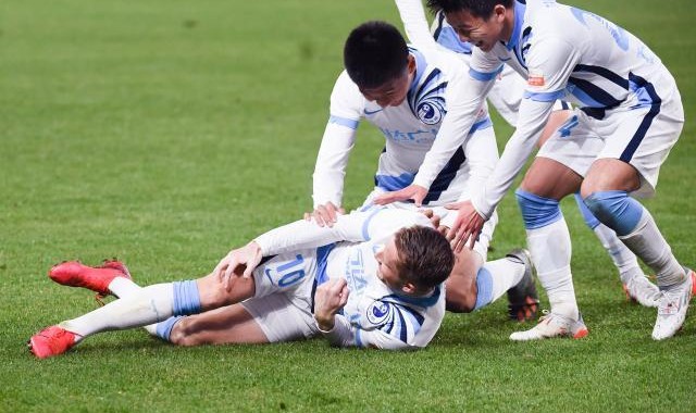 9393体育注册登录-大连递补万达将补5000万投资款 或全华班征战中超