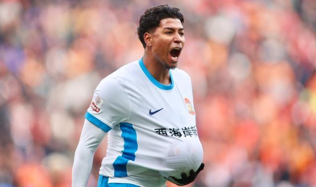 【中超】席尔瓦破门派恩斯双响 西海岸2比2扳平海牛