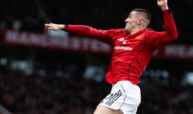 英超最新积分战报：曼联成功复仇，利物浦升到第4，维拉3连败